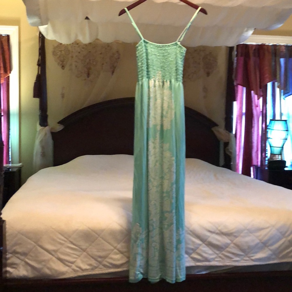 MAXI DRESS